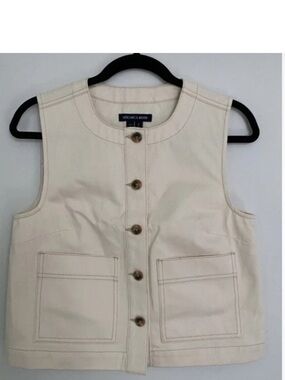 Veronica Beard Cream Sleeveless Button Vest, size small